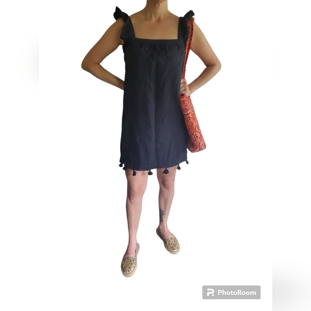 Vineyard vines Linen Navy Ruffle sleeve tassel bottom Summer Dress Fits size xs